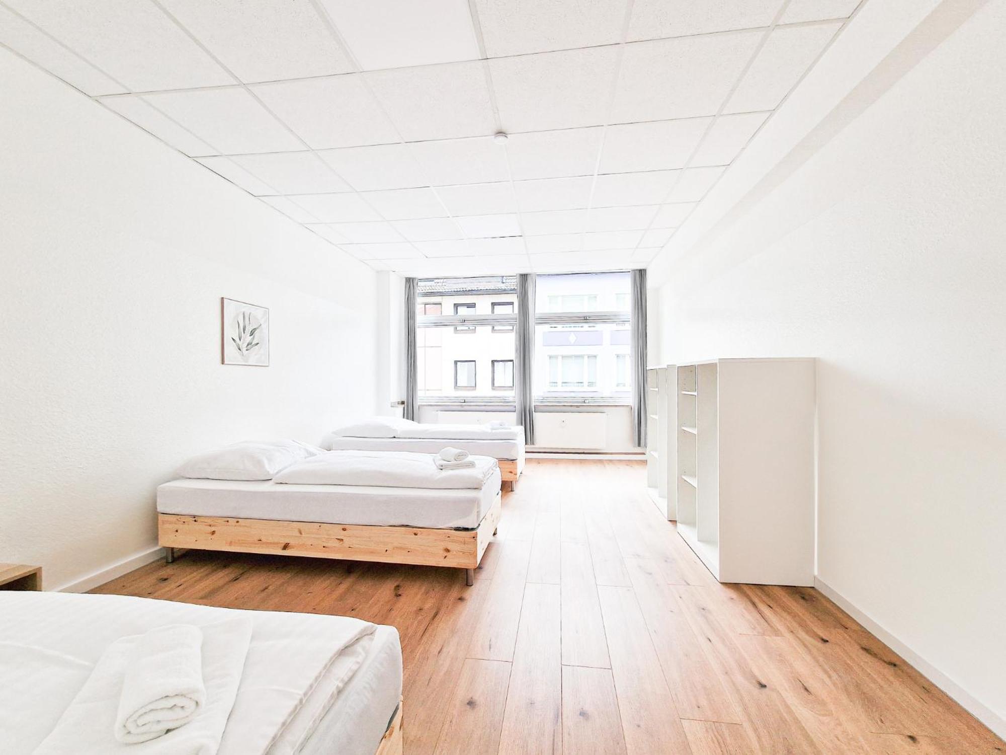 דיסלדורף Raj Living - City Center Apartments With 5 Rooms - 10 Min Messe Dus מראה חיצוני תמונה