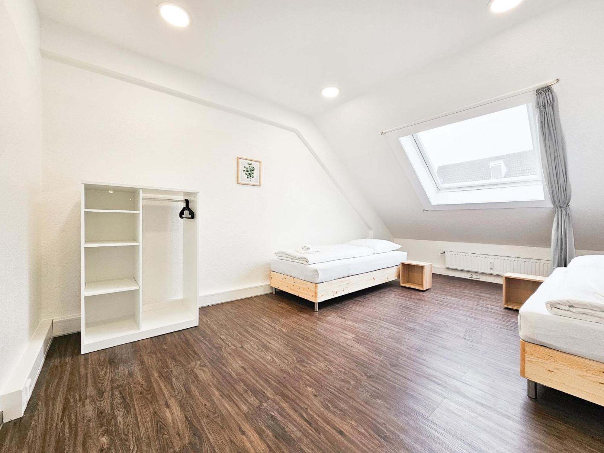 דיסלדורף Raj Living - City Center Apartments With 5 Rooms - 10 Min Messe Dus מראה חיצוני תמונה